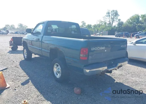 1999 Dodge Ram 1500 St из США, поврежденный, VIN 3B7HF16Z9XM586248